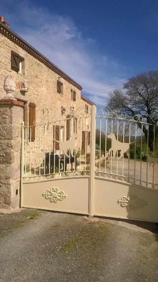 Au Coeur De La Nature Saint-Malo-du-Bois Exterior foto